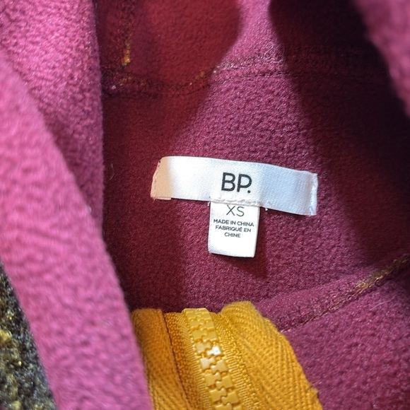 NWOT BP Tie Fye Fleece Cropped Hooded Jacket sz XS - Picture 7 of 9